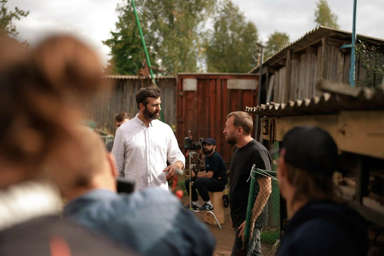 Фотография со съемок. Иван Ургант и Николай Солодников / kinopoisk.ru