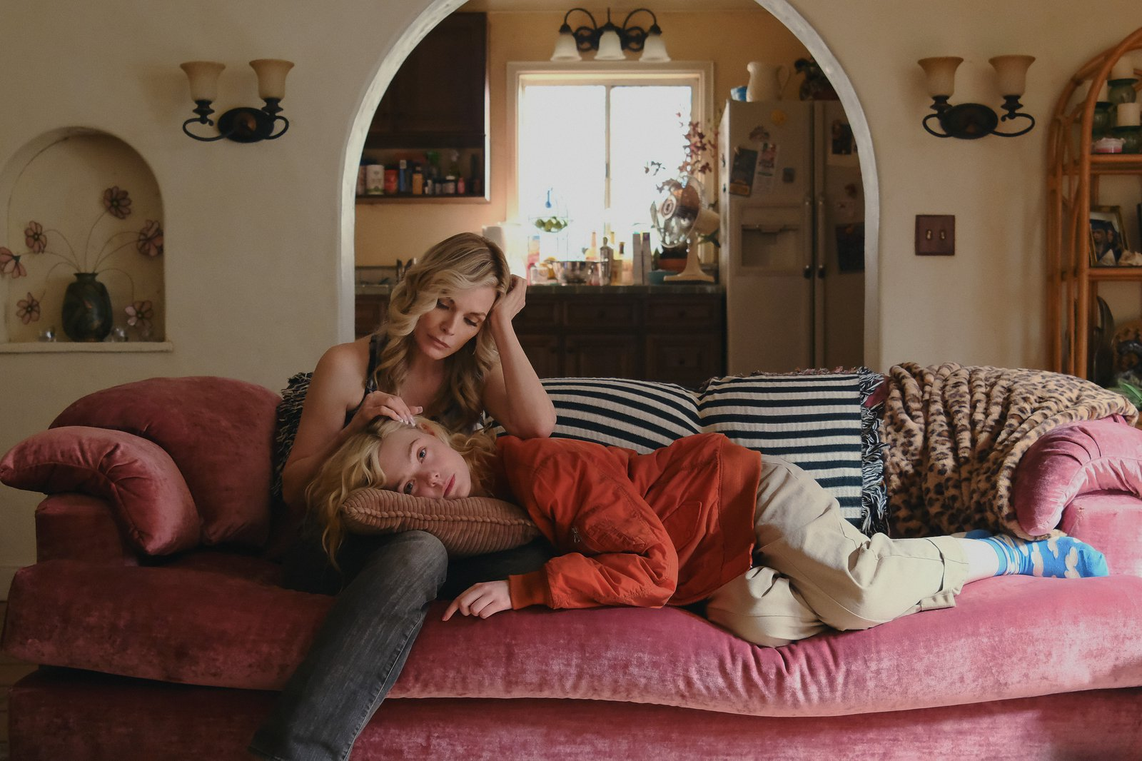 Кадр из сериала «У Марго есть проблемы с деньгами»/ film.ru