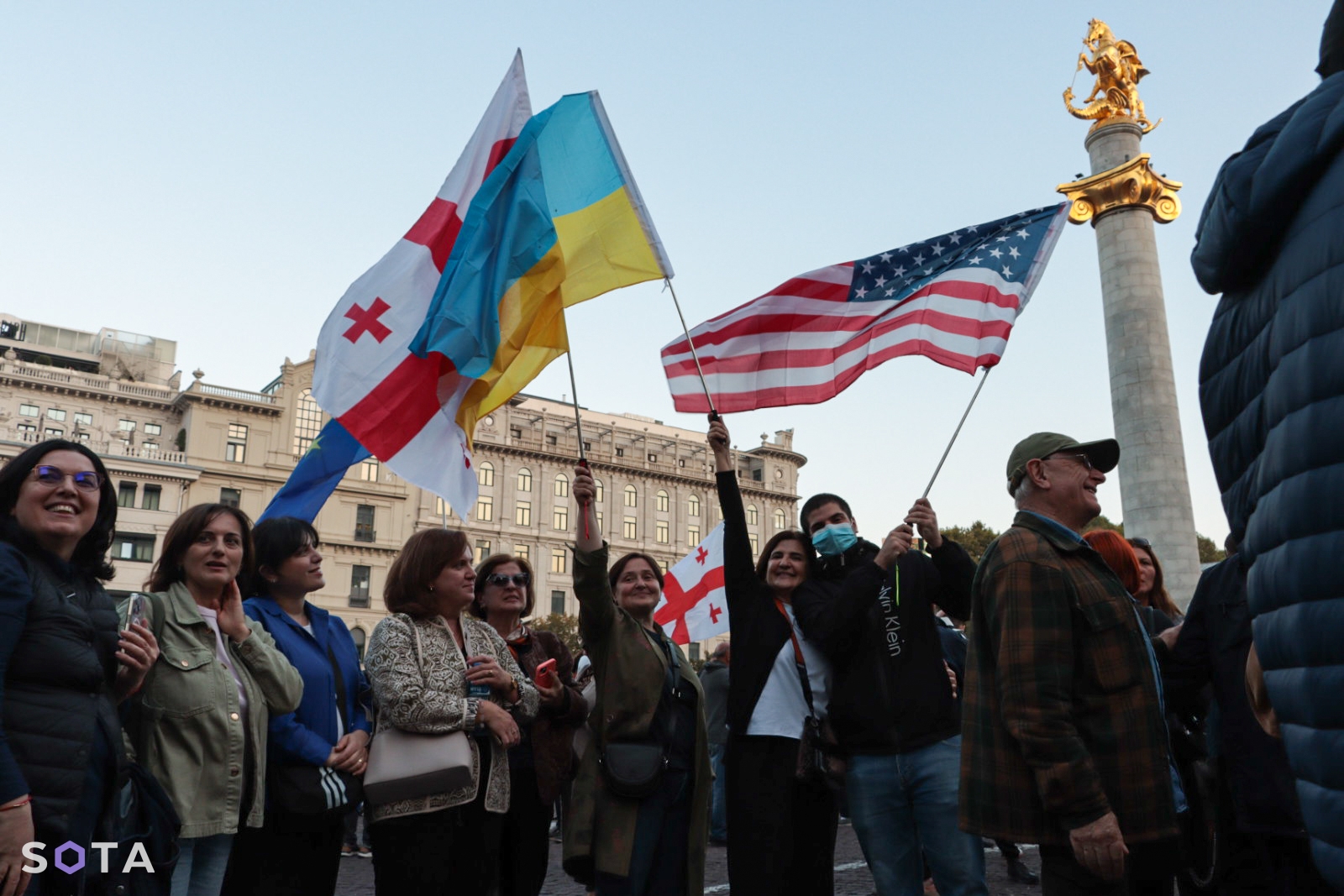 Протесты 4 октября 2025
SOTA